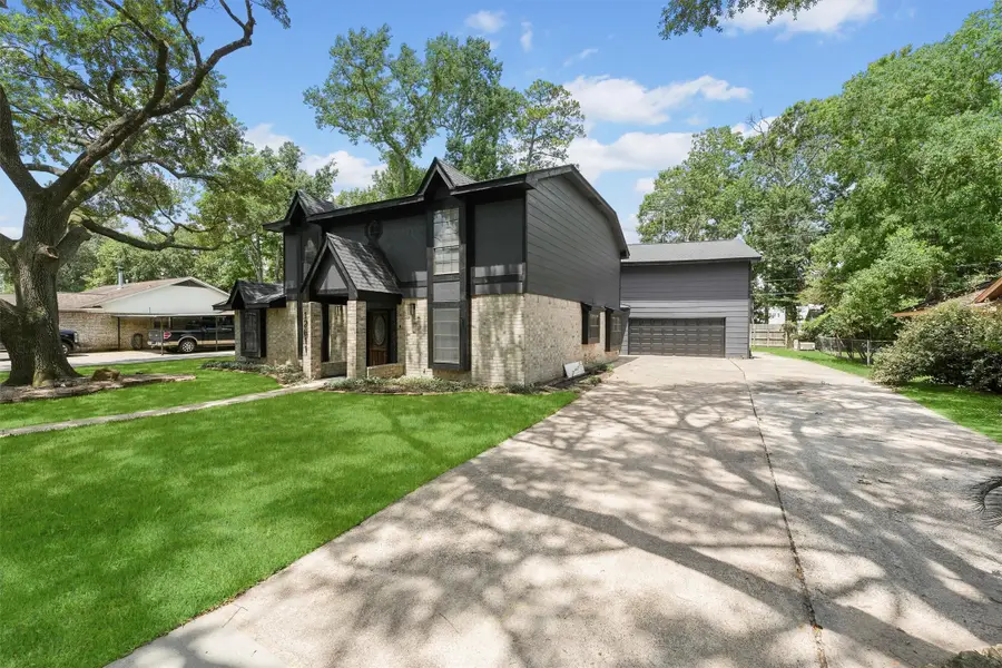 12611 Old River Drive, Baytown, TX 77523 - Image #3