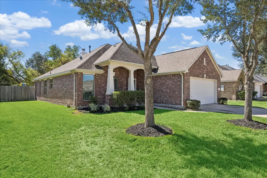 6406 Patridge Drive, Pearland, TX 77584 - Image #2