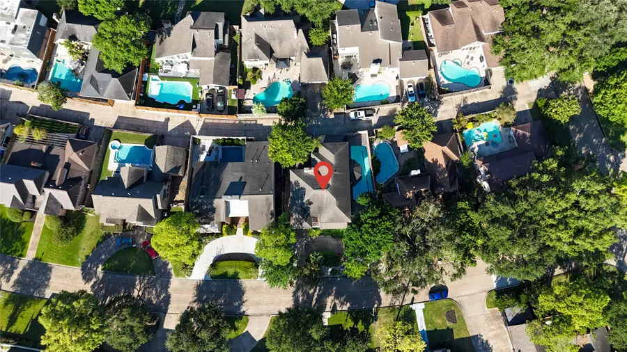 810 Ivy Wall Drive, Houston, TX 77079 - Image #2