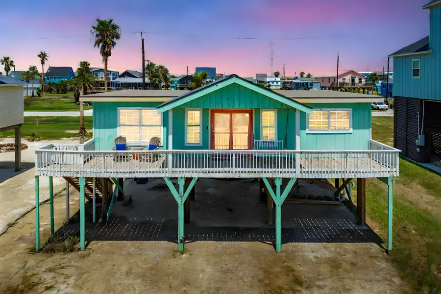 402 Seashell Drive, Surfside Beach, TX 77541 - Image #2