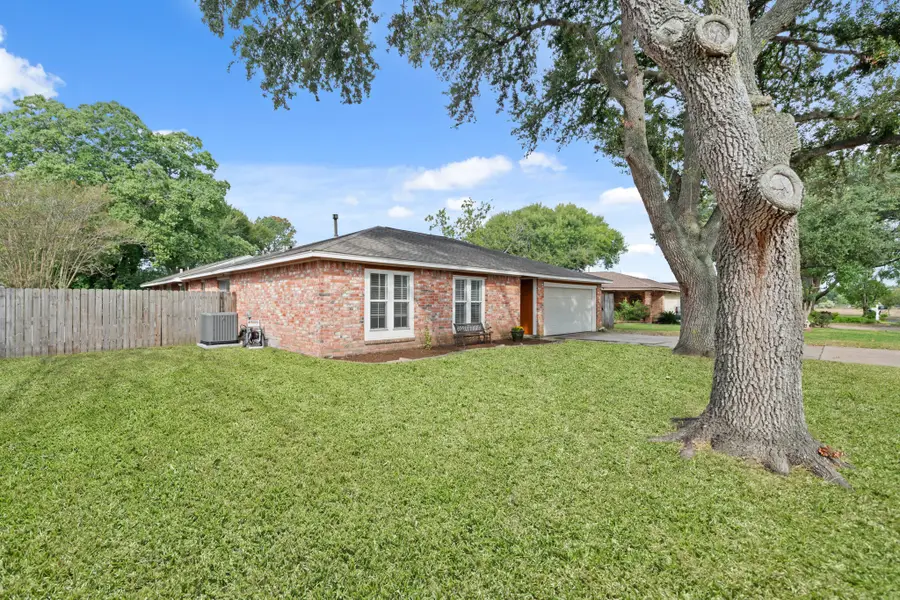 2213 Baylor Drive, Katy, TX 77493 - Image #2