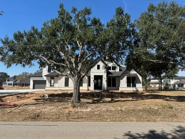 8533 Bois D'arc Lane, Fulshear, TX 77441 - Image #1