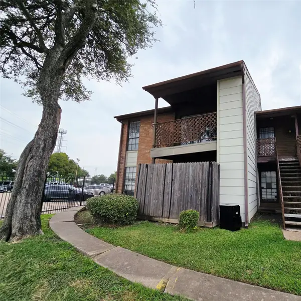 9090 S Braeswood Boulevard #74, Houston, TX 77074