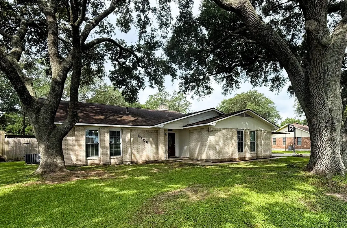 1006 Fairlane Drive, Ganado, TX 77962 - Image #1