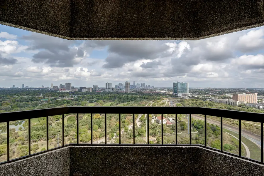 2001 Holcombe Boulevard #2304, Houston, TX 77030 - Image #2