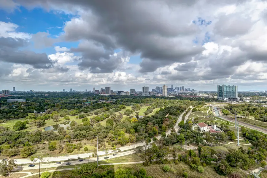 2001 Holcombe Boulevard #2304, Houston, TX 77030 - Image #3