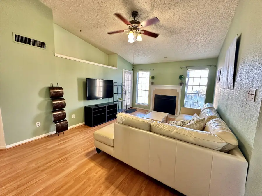 2121 Hepburn Street #808, Houston, TX 77054 - Image #2