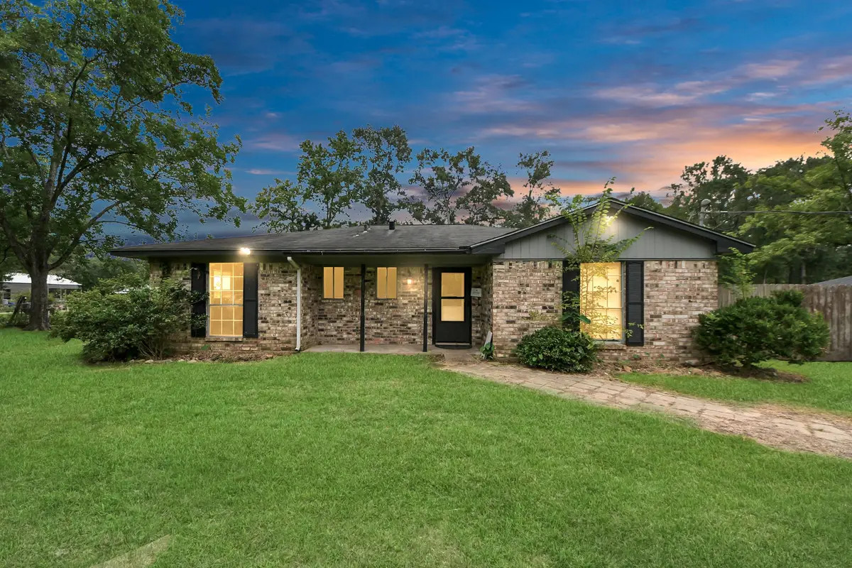 339 Linnwood Drive, Woodbranch, TX 77357 - #1