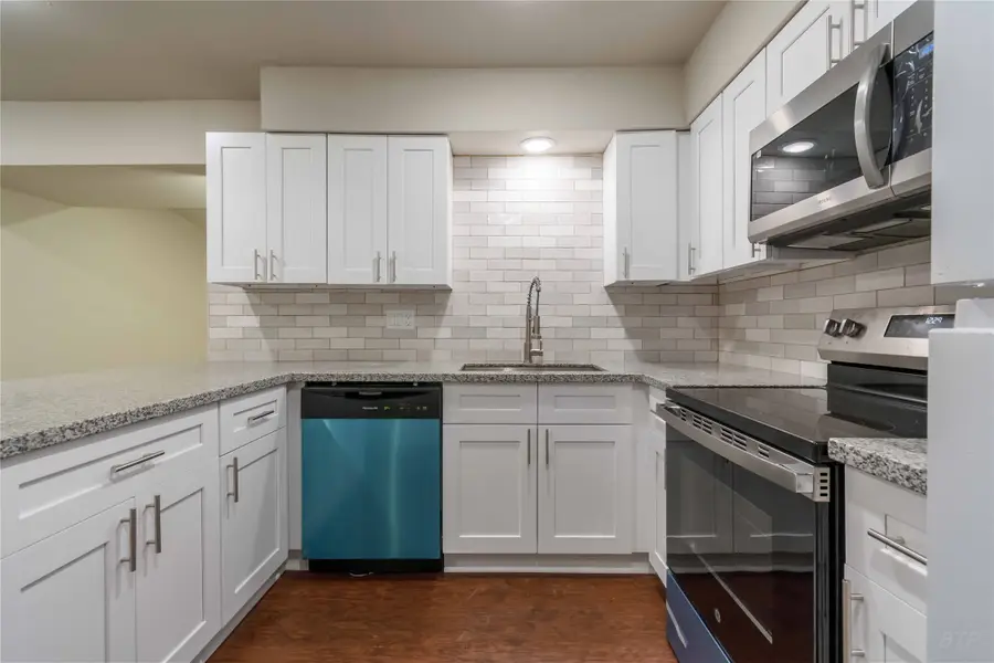 12046 Beechnut Street, Houston, TX 77072 - Image #2