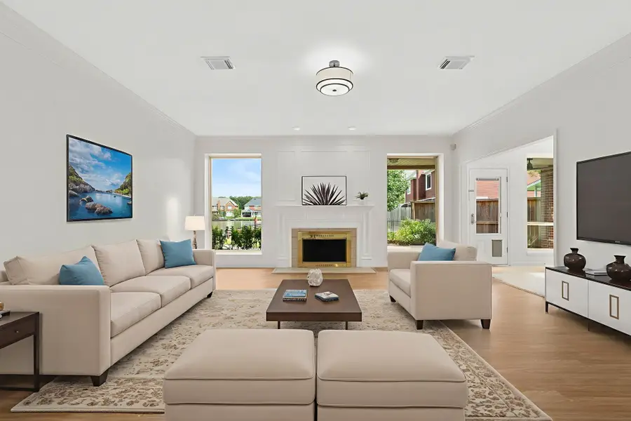 130 S Hall Drive, Sugar Land, TX 77478 - Image #2