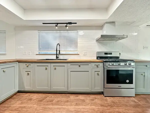 3230 Beaver Glen Drive, Houston, TX 77339