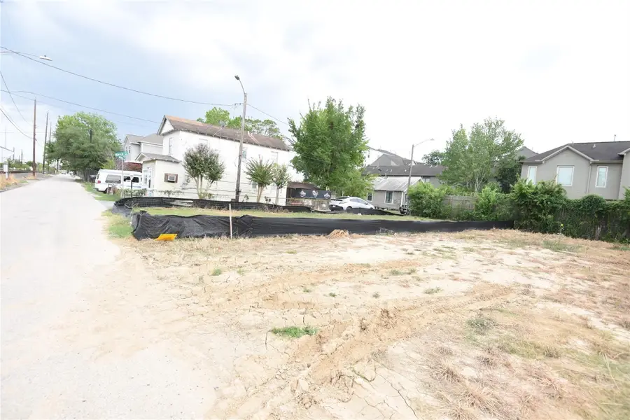 4401 Allen Street, Houston, TX 77007 - #3