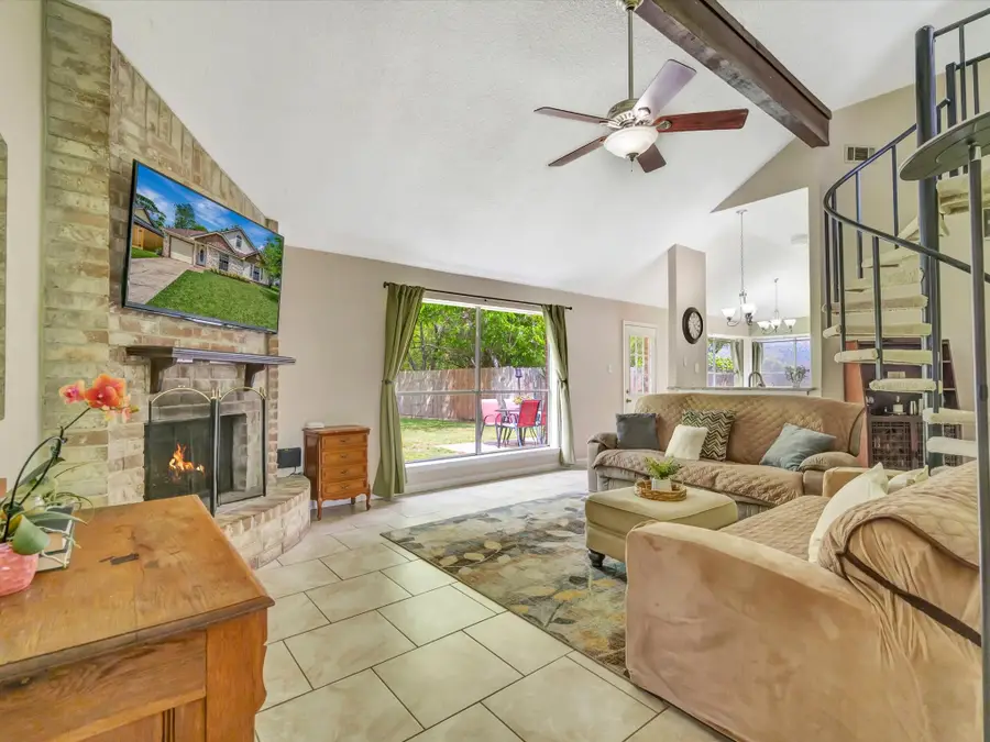 5521 Winding Brook Drive, Dickinson, TX 77539 - #3