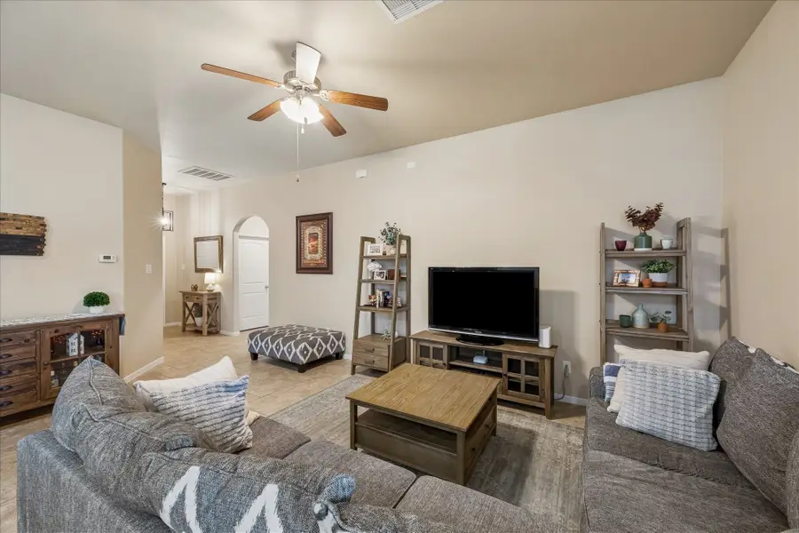 338 Kendall Crest Dr, Alvin, TX 77511 - #2