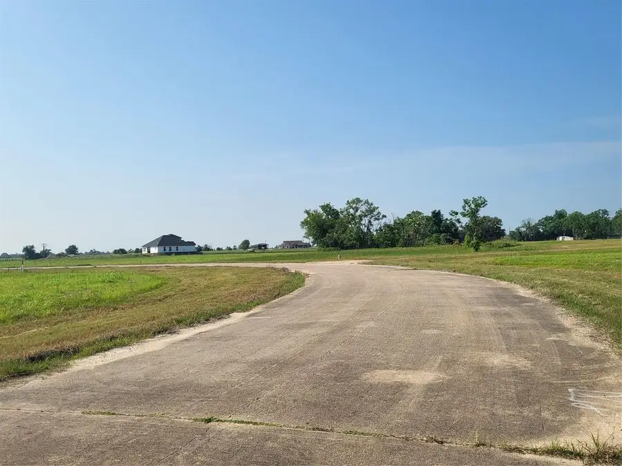 75 Conestoga Trl, Angleton, TX 77515 - #2