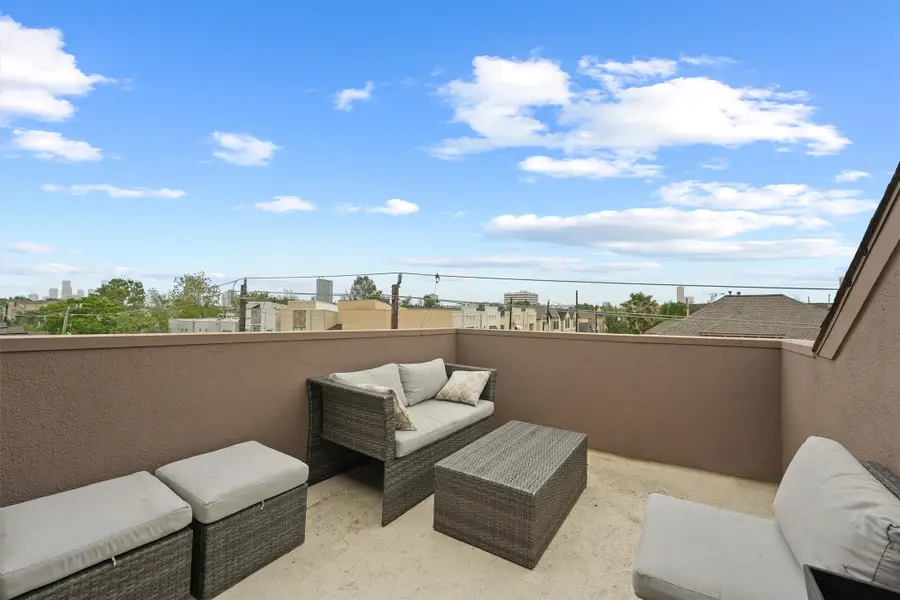 5602 Blossom St, Houston, TX 77007 - #3