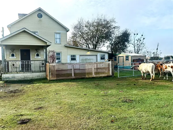 13340 State Highway 172, La Ward, TX 77970