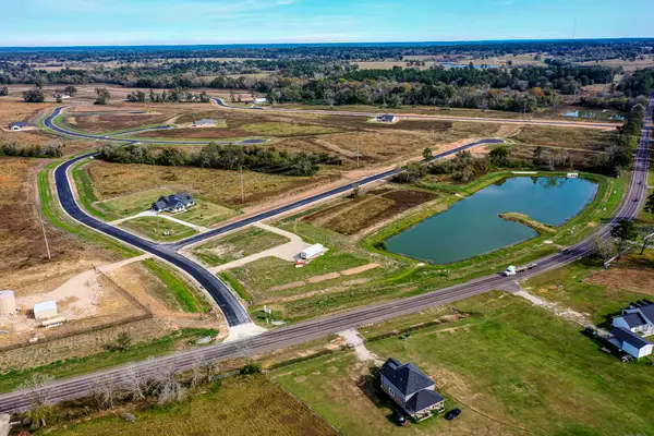 121 Bowie Court, New Waverly, TX 77358