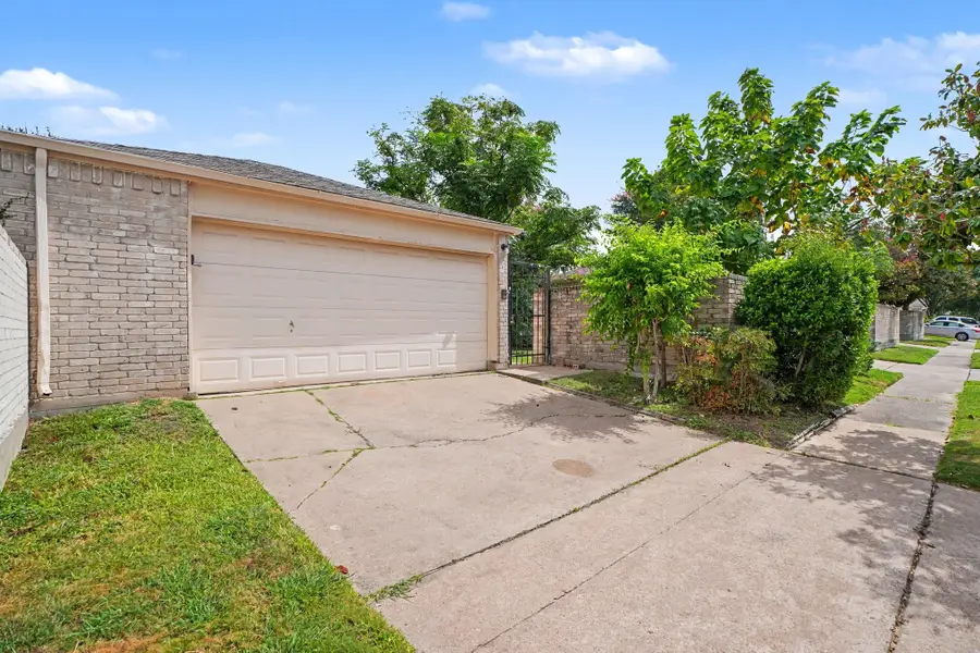 11906 N Fairhollow Lane, Houston, TX 77043 - #2