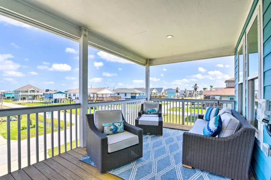 4022 Fort Bend Drive, Galveston, TX 77554 - Image #2
