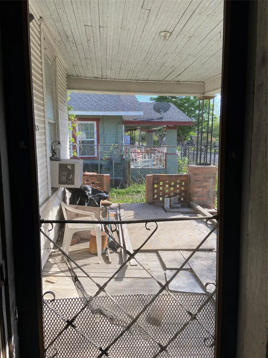 213 Hunt Street, Houston, TX 77003 - #3