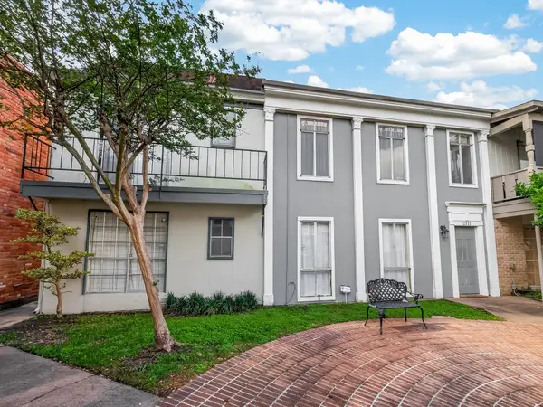 2511 Marilee Ln Unit 4, Houston, TX 77057