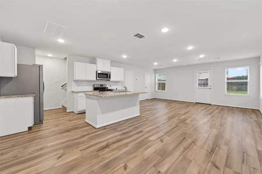 5263 Shallowhurst Lane, Katy, TX 77449 - Image #3