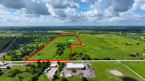 12617 Fm 1887 Road, Hempstead, TX 77445