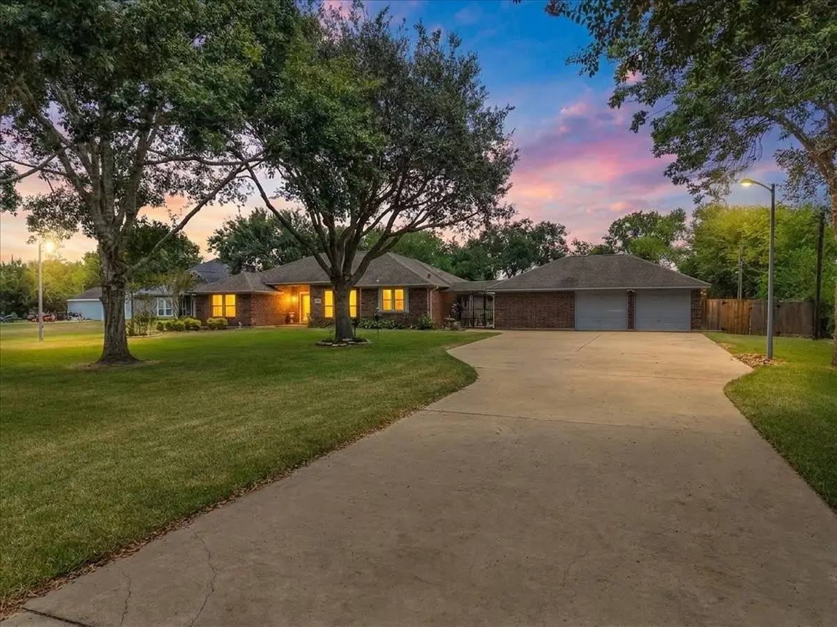 5255 Beaver Road, Santa Fe, TX 77517 - #1