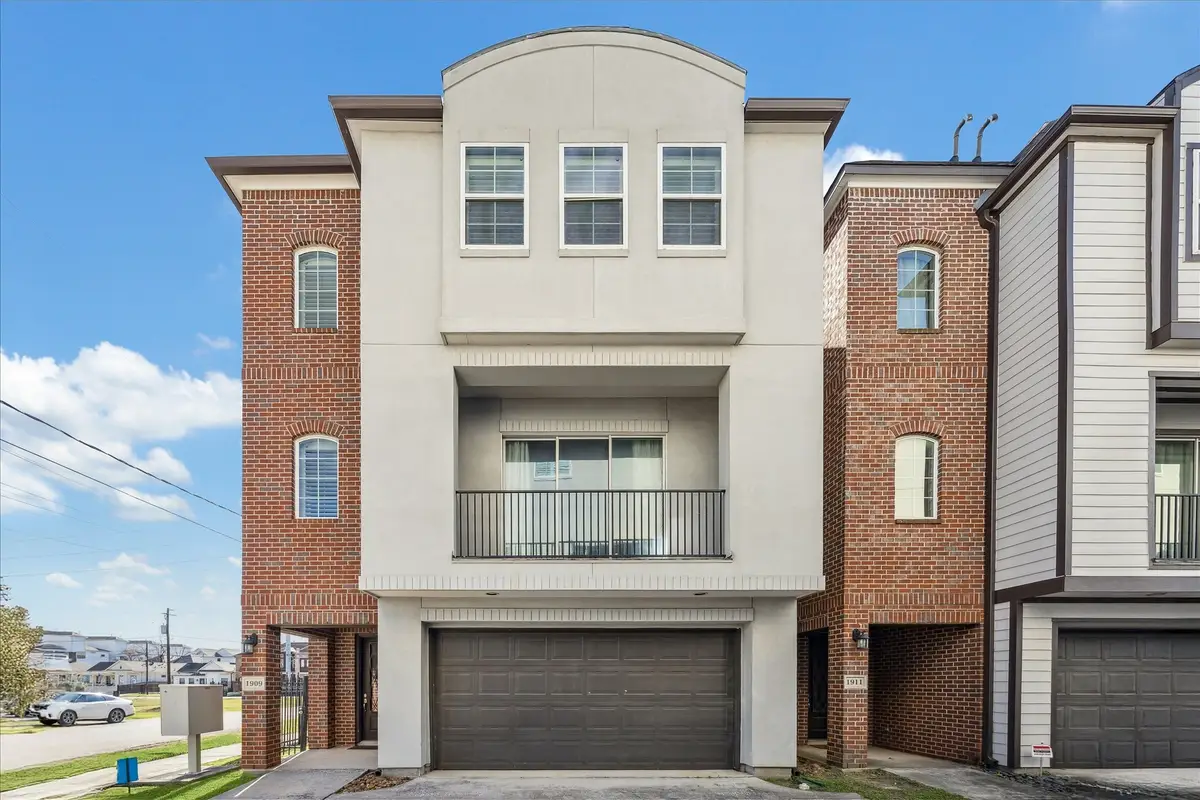1909 Hickory Street, Houston, TX 77007 - Image #1