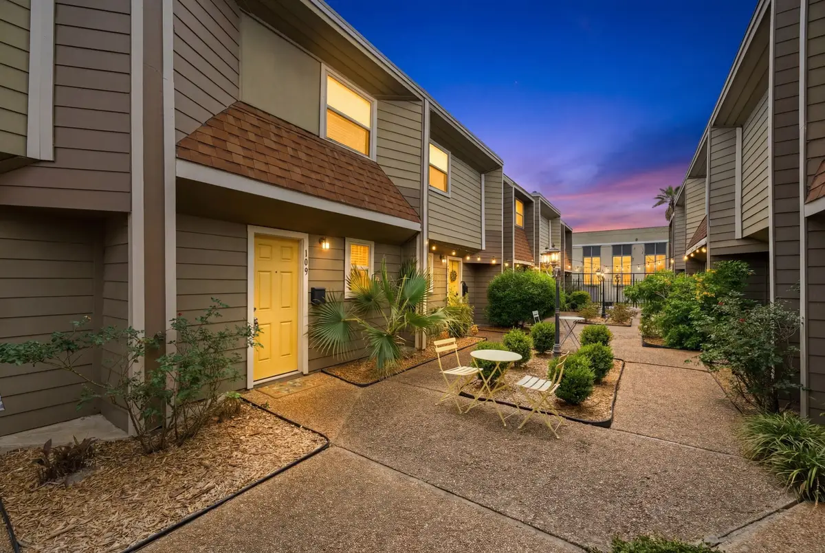 424 15th Street #109, Galveston, TX 77550 - #1