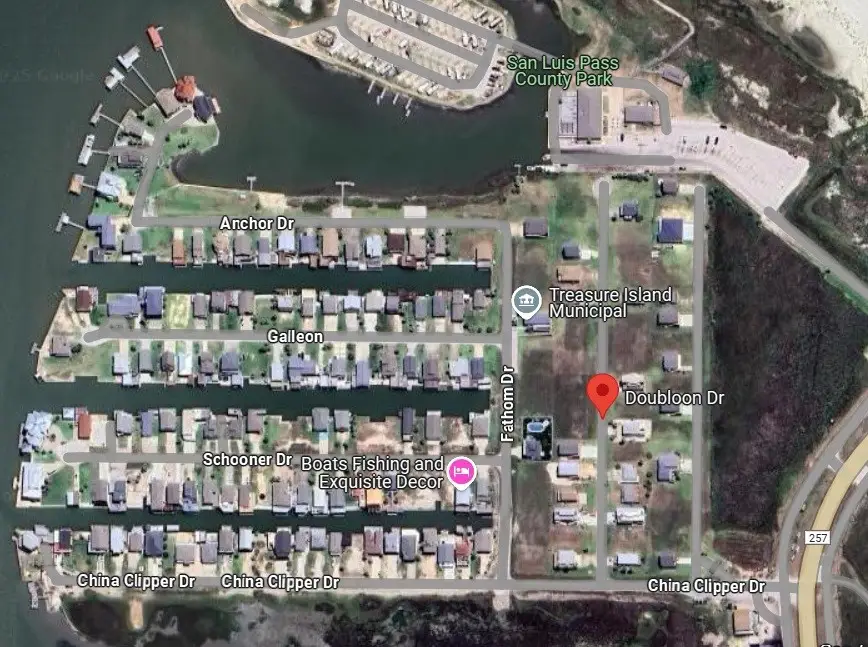 129 Doubloon Drive, Freeport, TX 77541 - Image #1