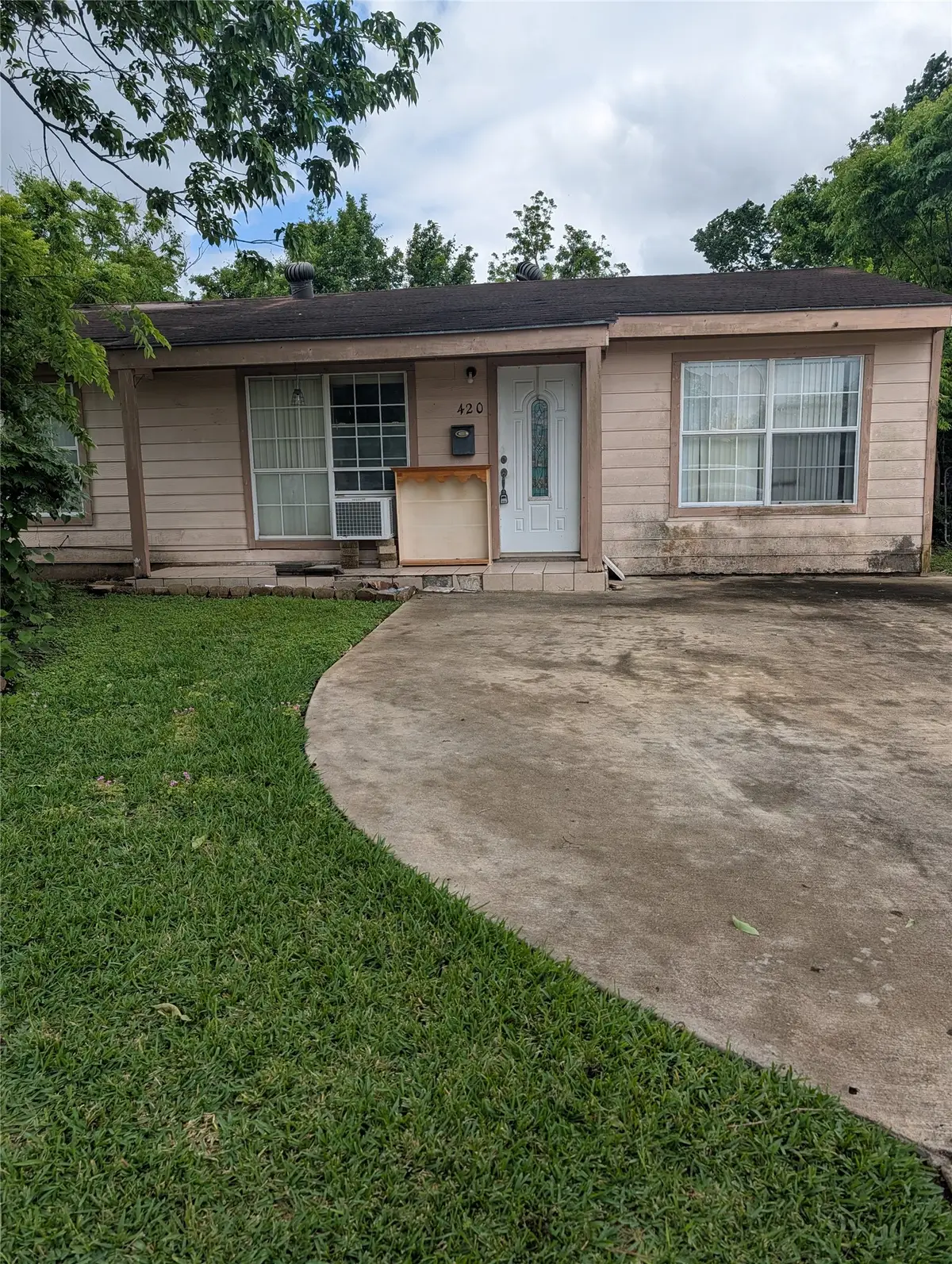 420 Azalea Street, Lake Jackson, TX 77566 - #1