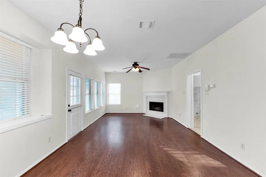 18 Dover Drive, Conroe, TX 77304 - #3