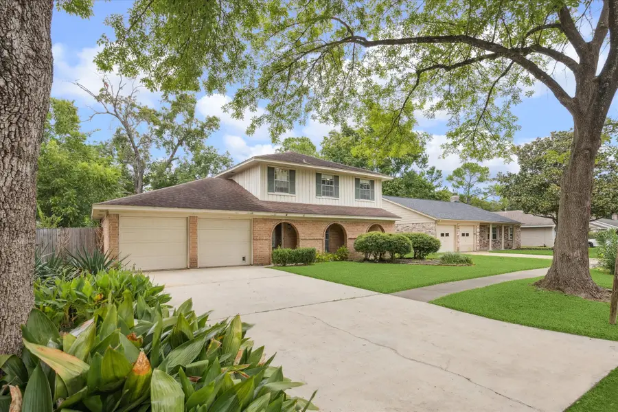 12710 Westleigh Drive, Houston, TX 77077 - Image #2