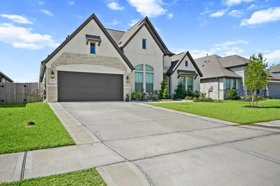 929 Wormwood Drive, League City, TX 77573 - #2