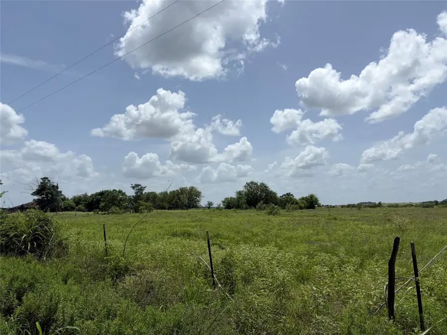 00 Witte, Bellville, TX 77418 - #2