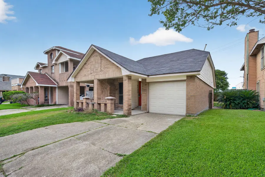 4735 Woodford Street, Baytown, TX 77521 - #3