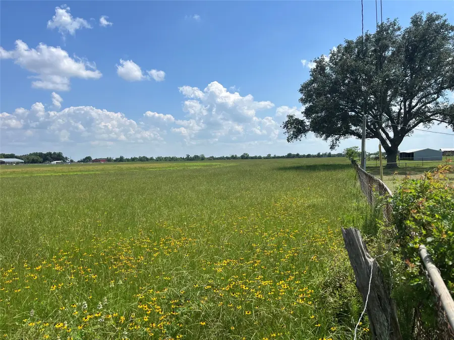 3575 Fm 1094 Road, Sealy, TX 77474 - Image #2