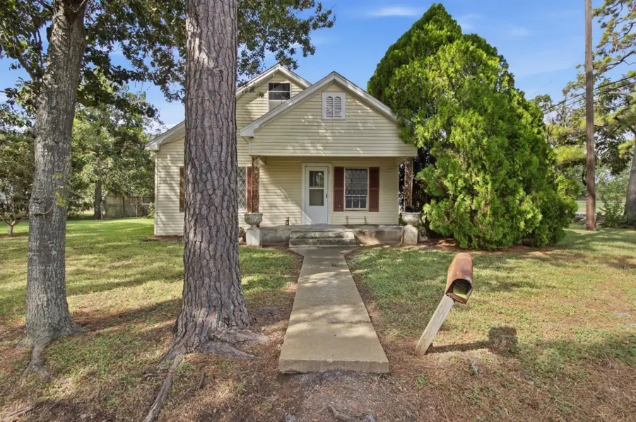 700 Alamo Street, Rosenberg, TX 77471 - #2