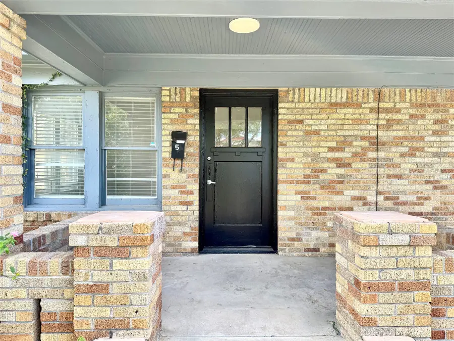 7 Hunt Street, Houston, TX 77003 - Image #3