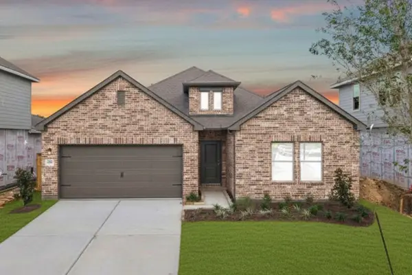 3526 Cardinal Pointe Drive, Angleton, TX 77515