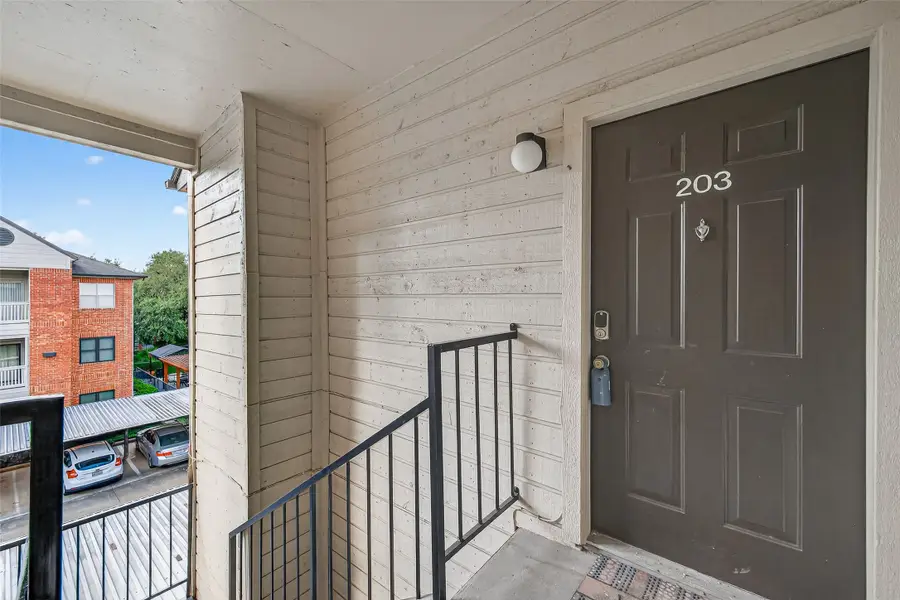 4041 Drake Street #203, Houston, TX 77005 - Image #2