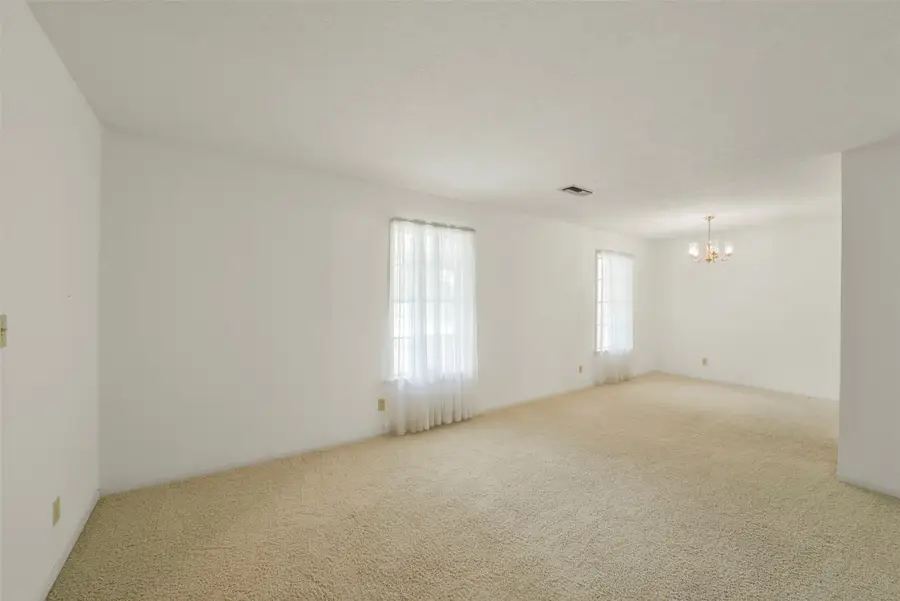705 Darlene Lane, Wallis, TX 77485 - #2