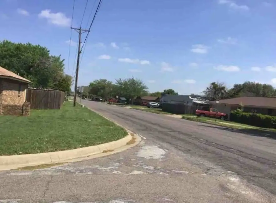 7209 W Cleburne Road, Fort Worth, TX 76133 - #3