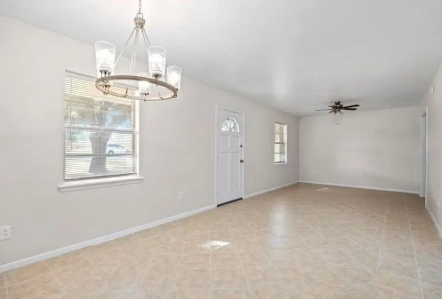 170 Pine Meadows, Hempstead, TX 77445 - Image #3