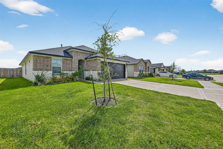 7523 Cynomys Court, Rosharon, TX 77583 - Image #2