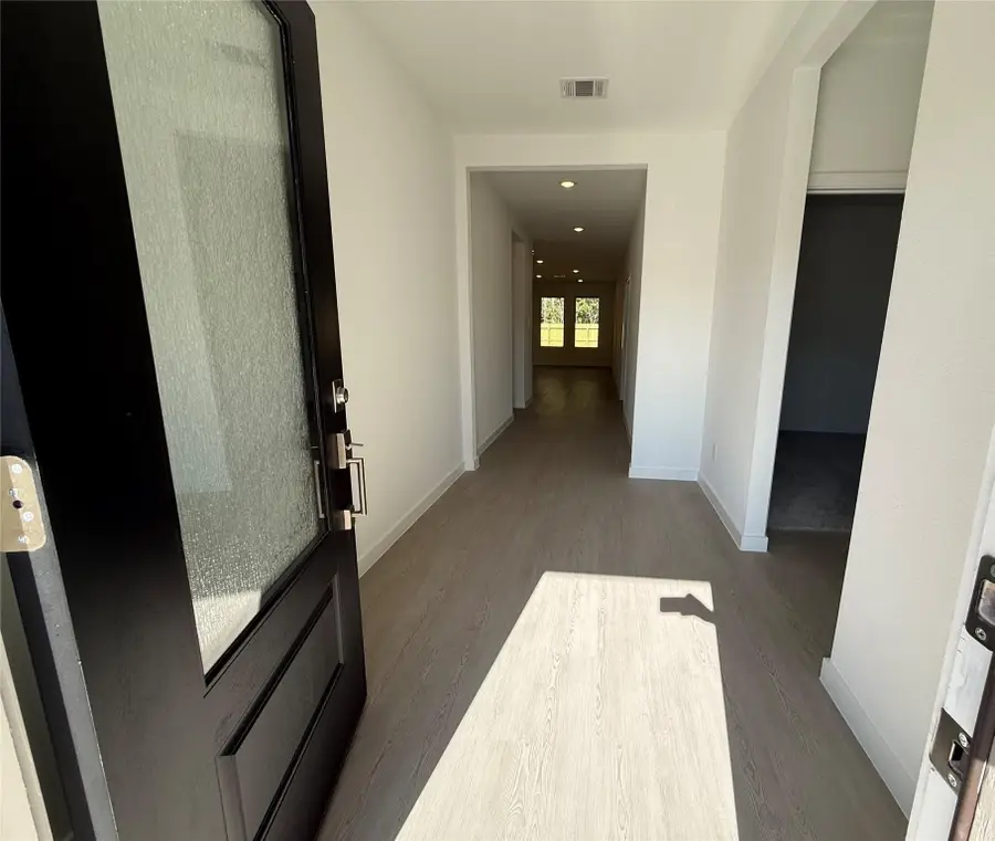 5439 Peacock Bass Drive, Baytown, TX 77521 - Image #2