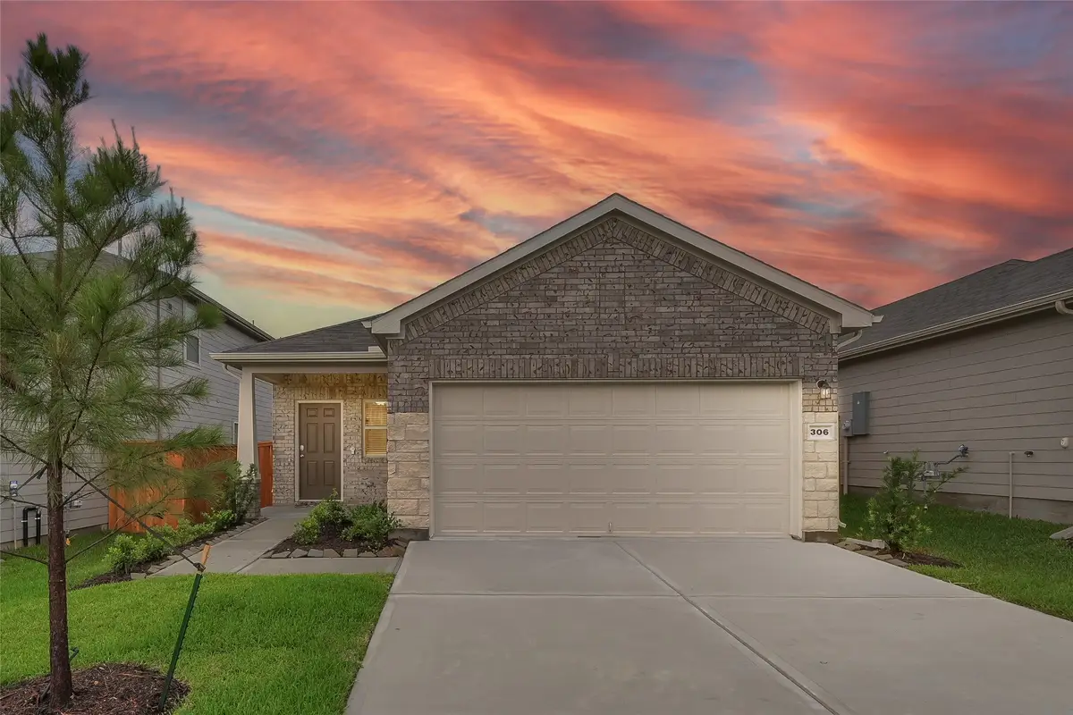 306 Shady Cedar Hill Lane, Conroe, TX 77378 - #1