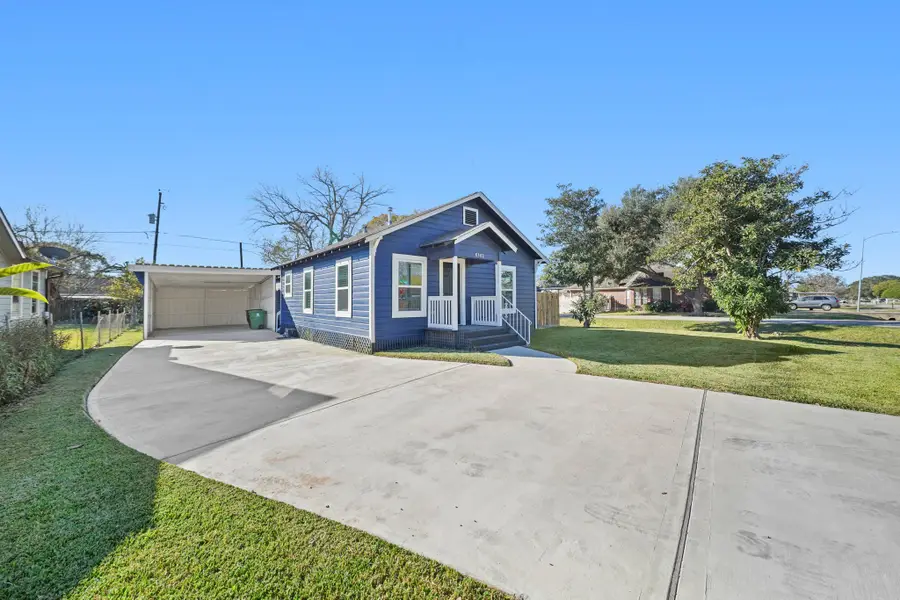 8302 Tavenor Lane, Houston, TX 77075 - Image #2